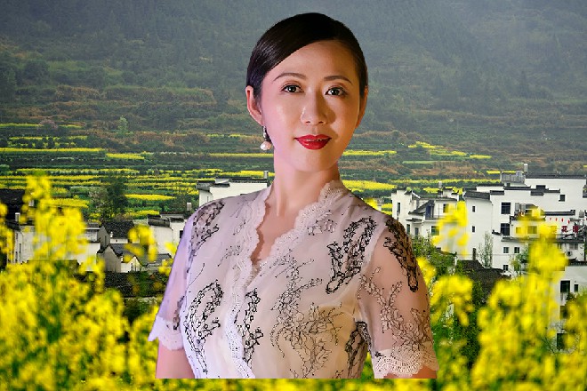 算命的往这凑什么，我们府里没什么让你算的，赶快走