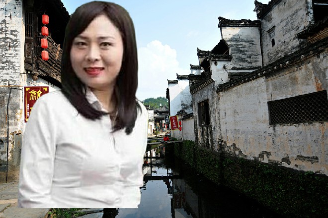 就在这时候，屏幕上亮起了GO的英文，战斗正式开始了