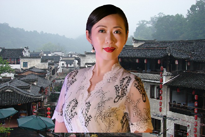 诺曦S摸了摸自己的屁股，发现没有长出尾巴，松了口气