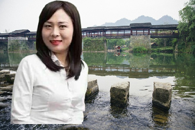 美女的笑容是有杀伤力的，向南他们多少都有点眼睛直了