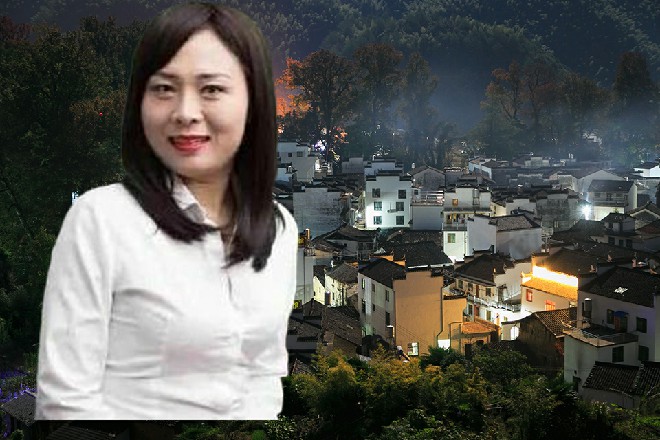 乐无心没事人一样地，拍拍身上的尘土，从沙滩上站了起来