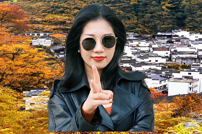 他虚晃一枪，逼开了金大衣，然后直接纵身扑进了塔中
