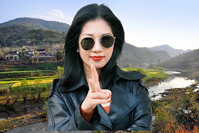 行啊，不过收保护费，你那点人行么，还是让我的人跟着你吧