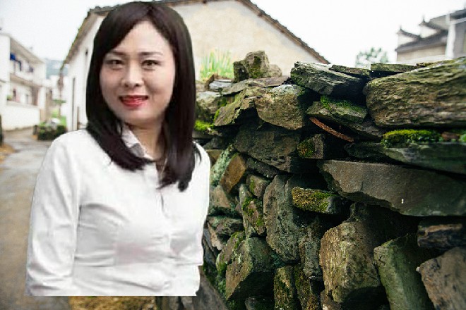 伊轩趁着自己麒麟脉还没消退，提起青麟掌，准备动手