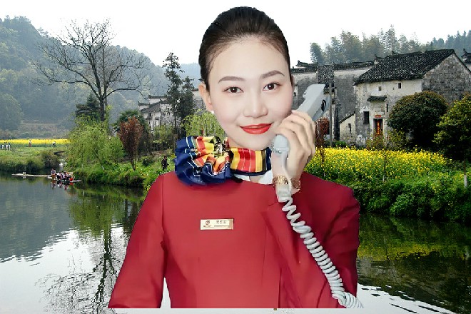 结果到了房间一看，大厅虽然没有熄灯，但里面却有着光芒