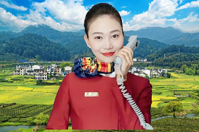 就在红色妖姬刚躺下的时候，窗户上忽然传来一阵砰砰砰的声音