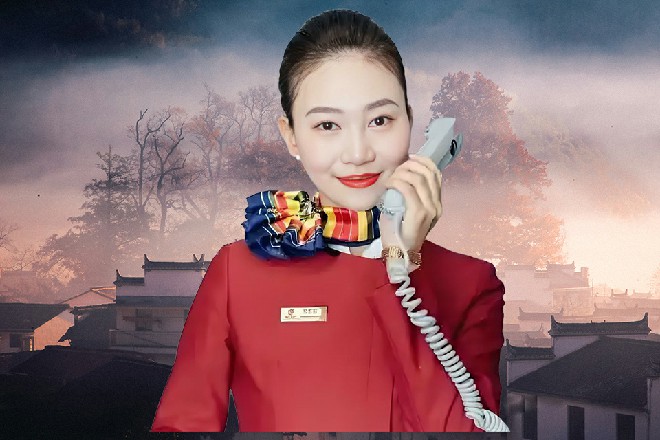 罗莉的鞭子虽然耍的不错，但最后却被陈虎一把抓在了手中