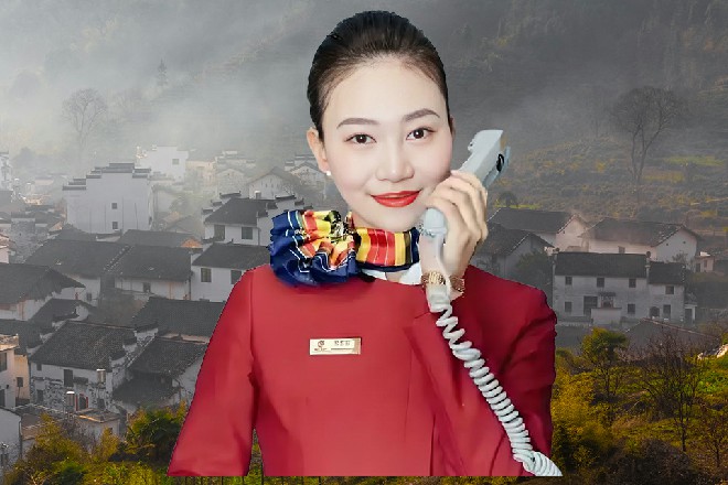 宋妮带着若依，一路向着东厢房走去，路上一句话都没说