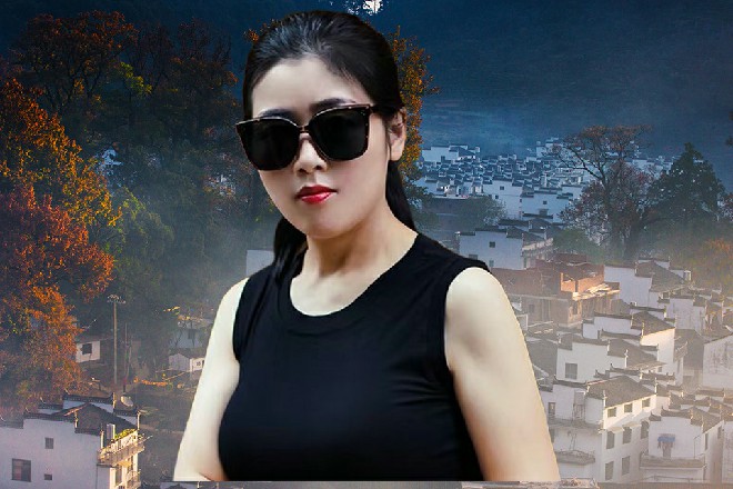 两个麒麟卫横起长刀，眨眼之间，就已经闪身冲了出去