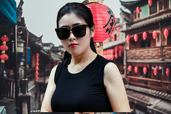 罗莉撇撇嘴，只有拥有过这些的人，才有资格说这样的话
