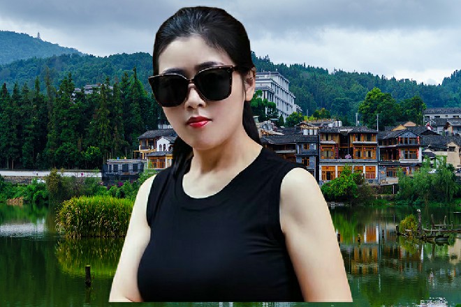 进去便是城堡，苏曼s知道，守在里面的不是别人，是001