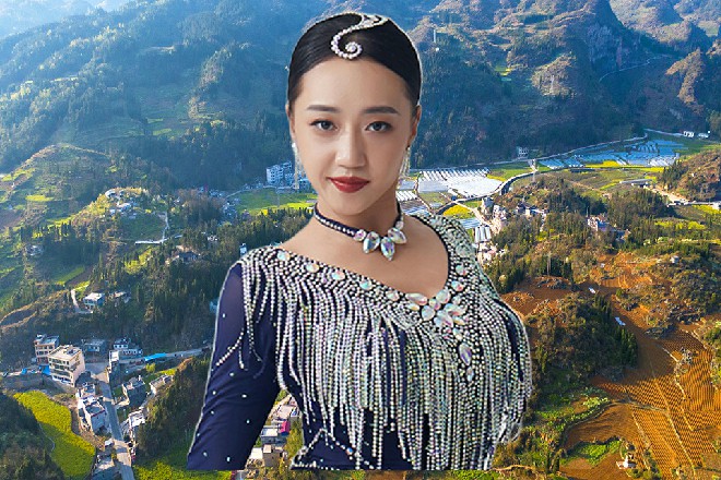 诺曦S摸了摸自己的屁股，发现没有长出尾巴，松了口气