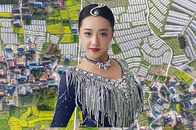 正是因为苏曼s这个有点特殊的身份，陈晓夜才来亲自审问他