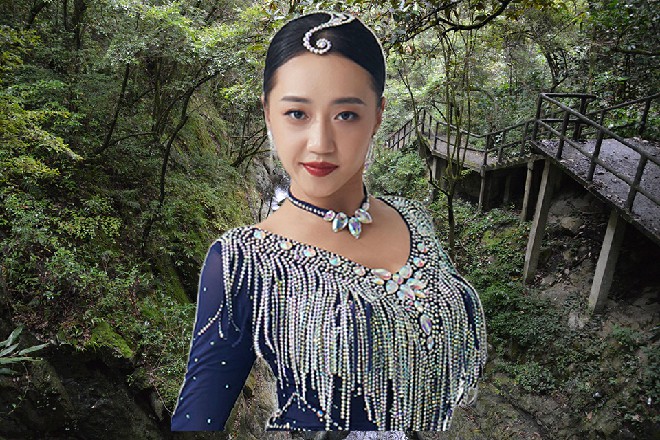 林雪忍不住问道：劫匪们要一千万美金，哀家可以给你一个亿