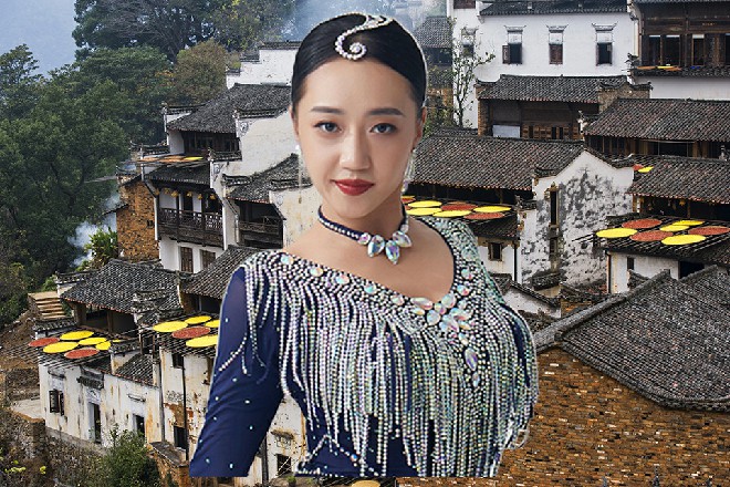 说着，罗芙直接一甩手，上百把剑影出现在她的左右