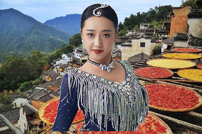 两个人一路来到了西餐厅，进去之后，苏曼s看到了一个熟人