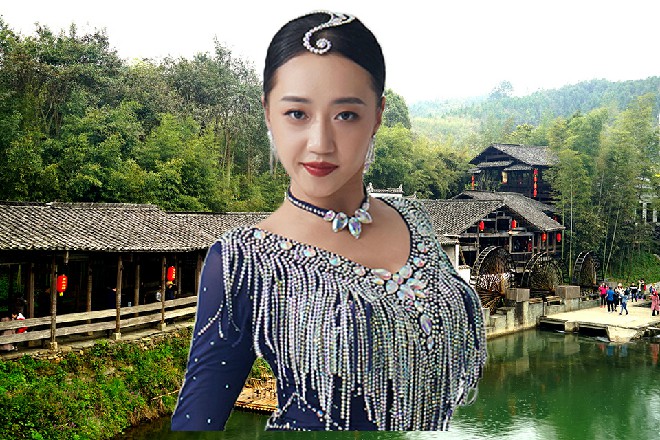贞德直接愣在了那里，如遭雷击，脑海中陷入了一片空白