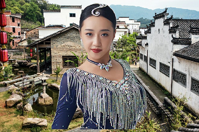 而随着红色妖姬丢出的石头，好多士兵对着那个方向连开好几枪