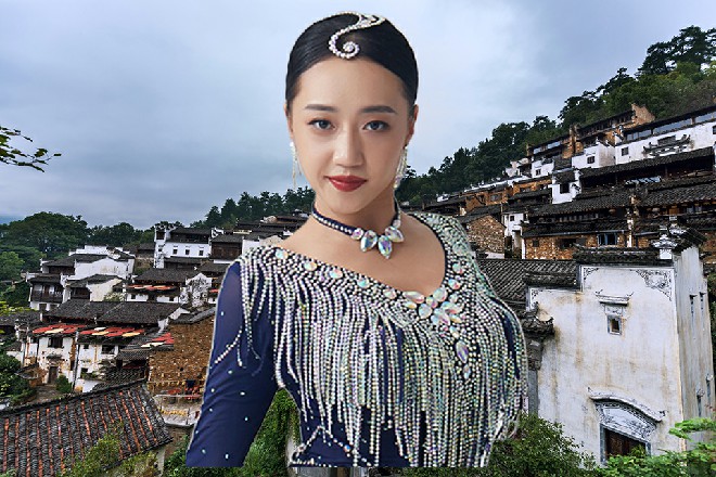 众人为之一凛，这个人他们熟悉的很，夜雨楼的楼主，天道