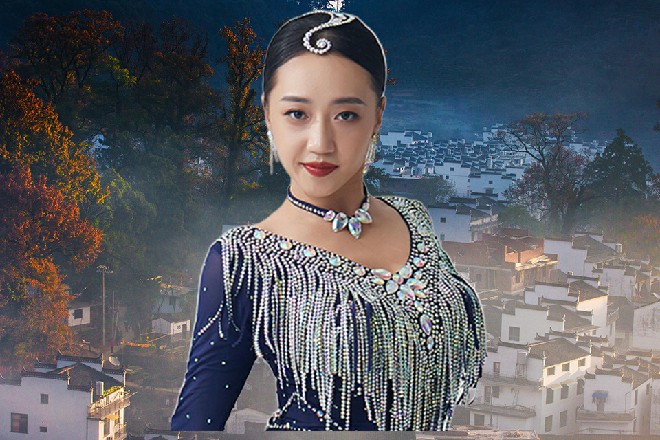 苏曼s冷冰冰地说道：现在可以让开了么，你挡住我回家的路了