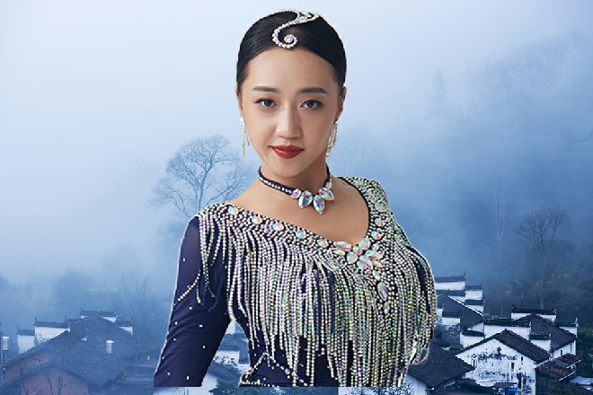 伊轩白了她一眼，这人分明是冲你来的，跟陈佳音无关