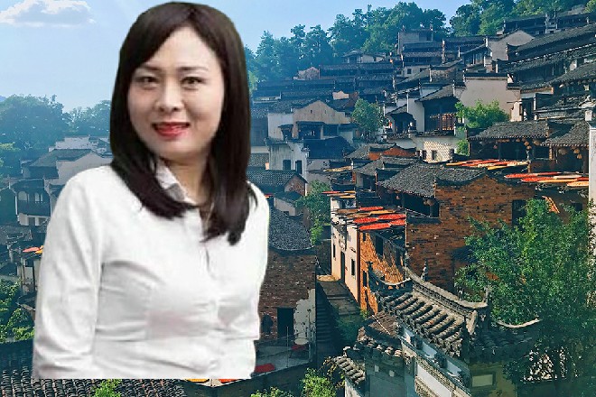 红色妖姬回到紫罗兰总部，发现各个堂口的老大已经呆在这里了