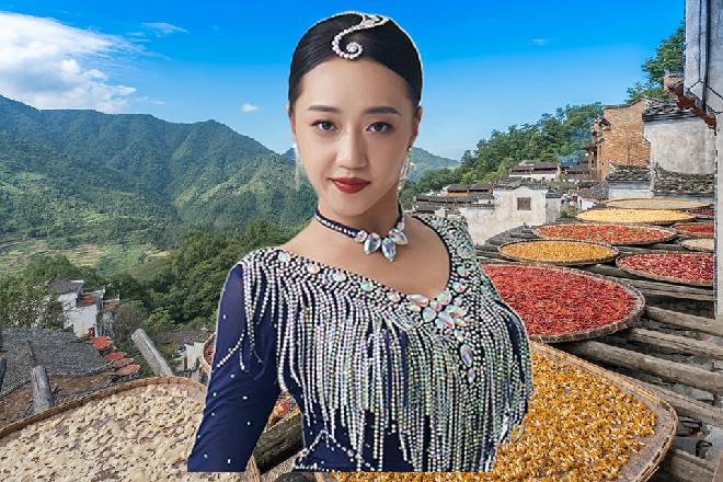 一直躲在远处的加特林吞了一口口水，眼睛有点呆滞