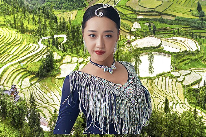 他的拳头都敲出了血来，而站在外面的守卫却置之不理