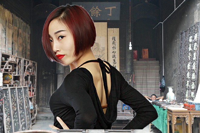 伊轩有些懒洋洋地挥挥手，我还是问你一个其他的事吧