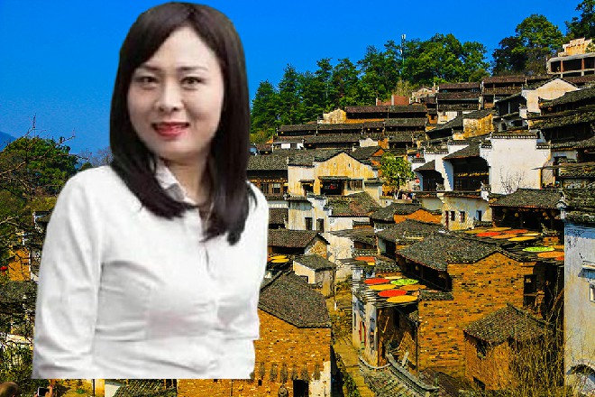 王将军把诺曦S推了出来，这位是小秦，这届的新同志