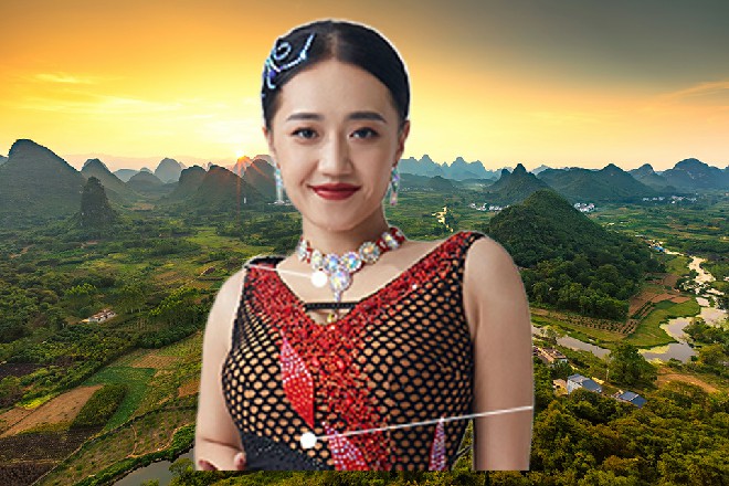 红色妖姬眉毛微微扬了扬，看来这个桑多对伊丽莎白有意思啊