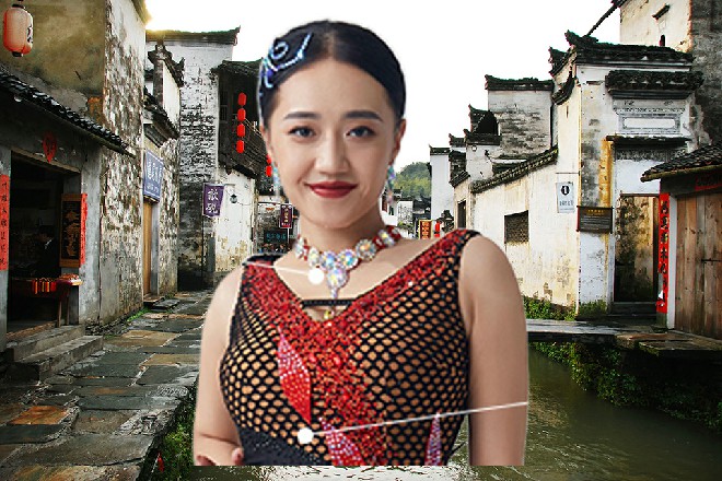 这假山通往一个地下山洞，有深有长，听不到其他的声音