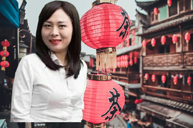伊轩本来打算去紫罗兰看看的，结果被这哥们给堵住了