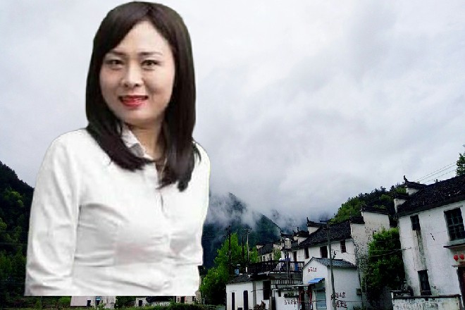 章文瑞整理了一下自己的帽衫，向着火焰的方向走了过去