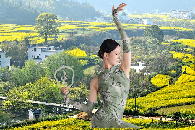 贞德点点头，并没有惊慌，而是继续划出了召唤之门