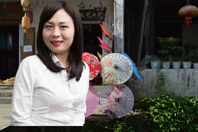 可是伊轩已经拉出一道残影，整个人消失在他们的面前