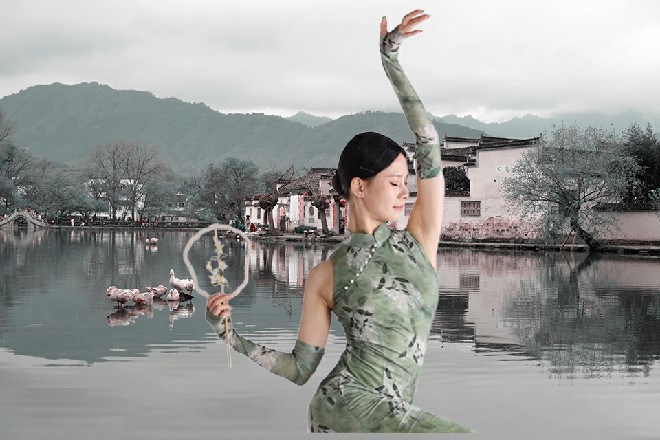 若依已经自动进入了明王身的状态，抵挡着这恐怖的威压