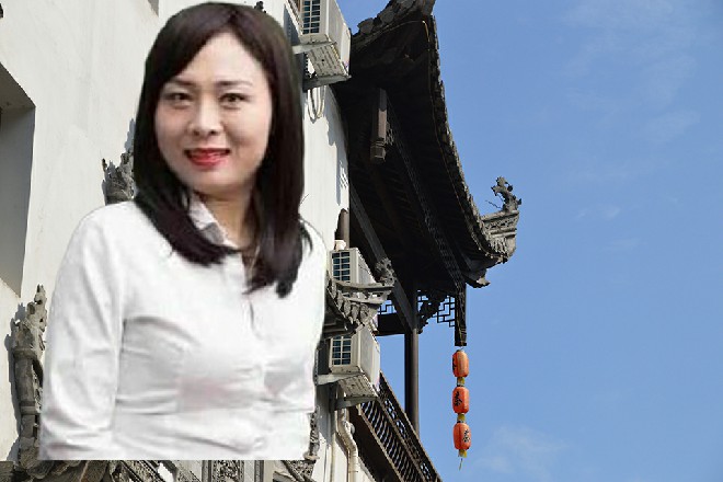 刚才他也是虚空捏住了卡尔，就把他的心脏给掐爆了