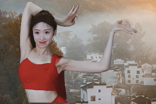 伊轩眼神中带着一种向往，让咱也享受一下国王的生活