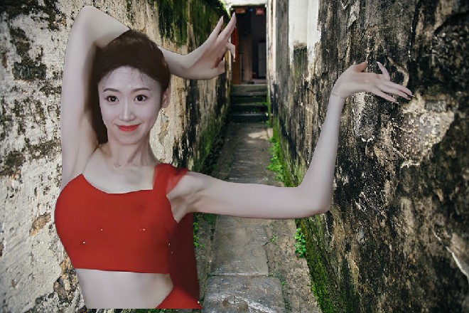 这一路上，好多人对着两个人投来注目礼，羡慕这对金童玉女