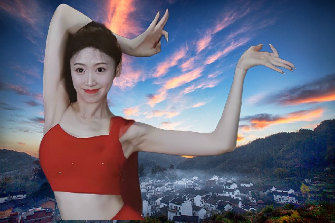 但苏曼s还是倒退了一步，而矮个子有点惊讶地看着自己的手