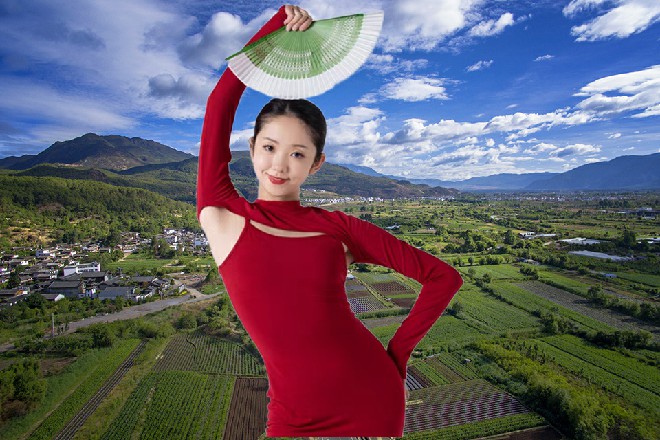 你们两个先在旁边的小房子里呆一会，我去会会龙老爷子