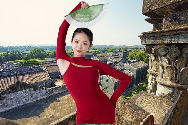 杨师妹，你这一手剑法着实漂亮啊，要不你传我两招