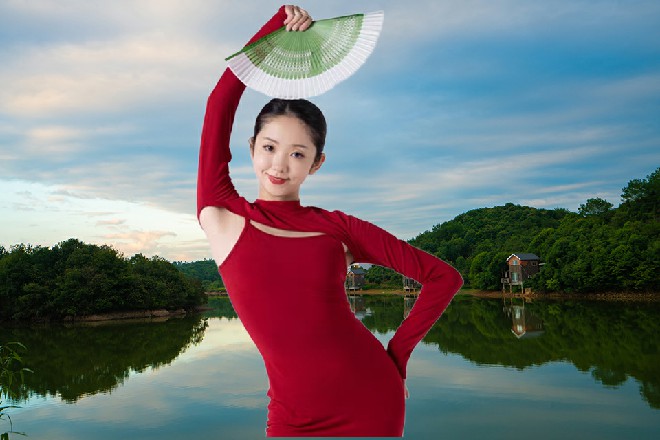 秦海说着，身上冒出滚滚的煞气，修罗功已经运转到了极致
