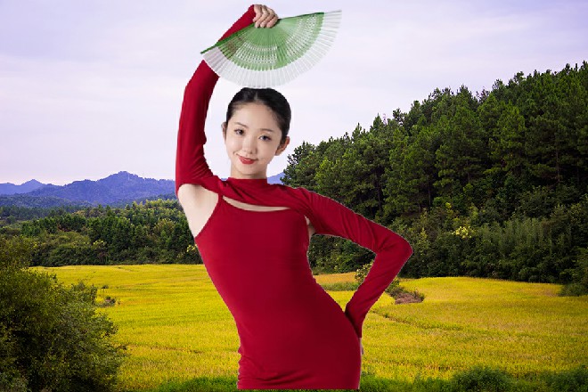 王玥顿时浑身一震，那头顶的头箍立刻亮起一道红色的光芒