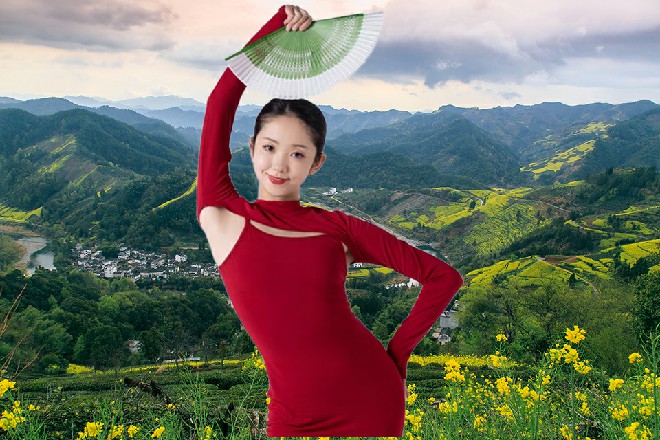 黑暗晶石亮起了黑色的光芒，在地上铺开了一个法阵