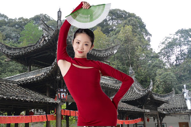 若依点点头，你们都在这边看看热闹吧，我准备动手了