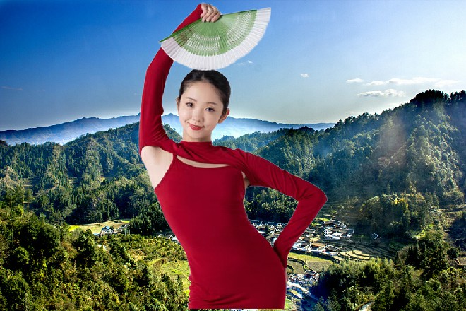 伊轩整个人傻了，卧槽，师父的态度转变的也太快了吧