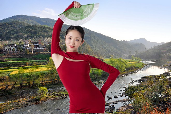 一团环形的云雾在空中扩散了出去，最后消散在空气当中