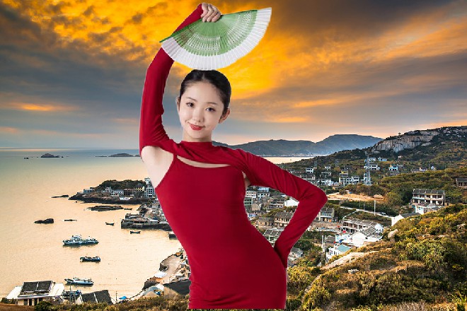 不，我也不想在小饭店工作，我不喜欢，没有挑战性